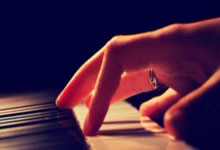 虎扑体育官网：曝奥斯梅恩表明加盟曼联前提，欧冠资格没影响！.